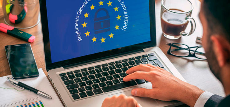 Cómo elegir una empresa de protección de datos para tu negocio Cómo elegir una empresa de protección de datos para tu negocio